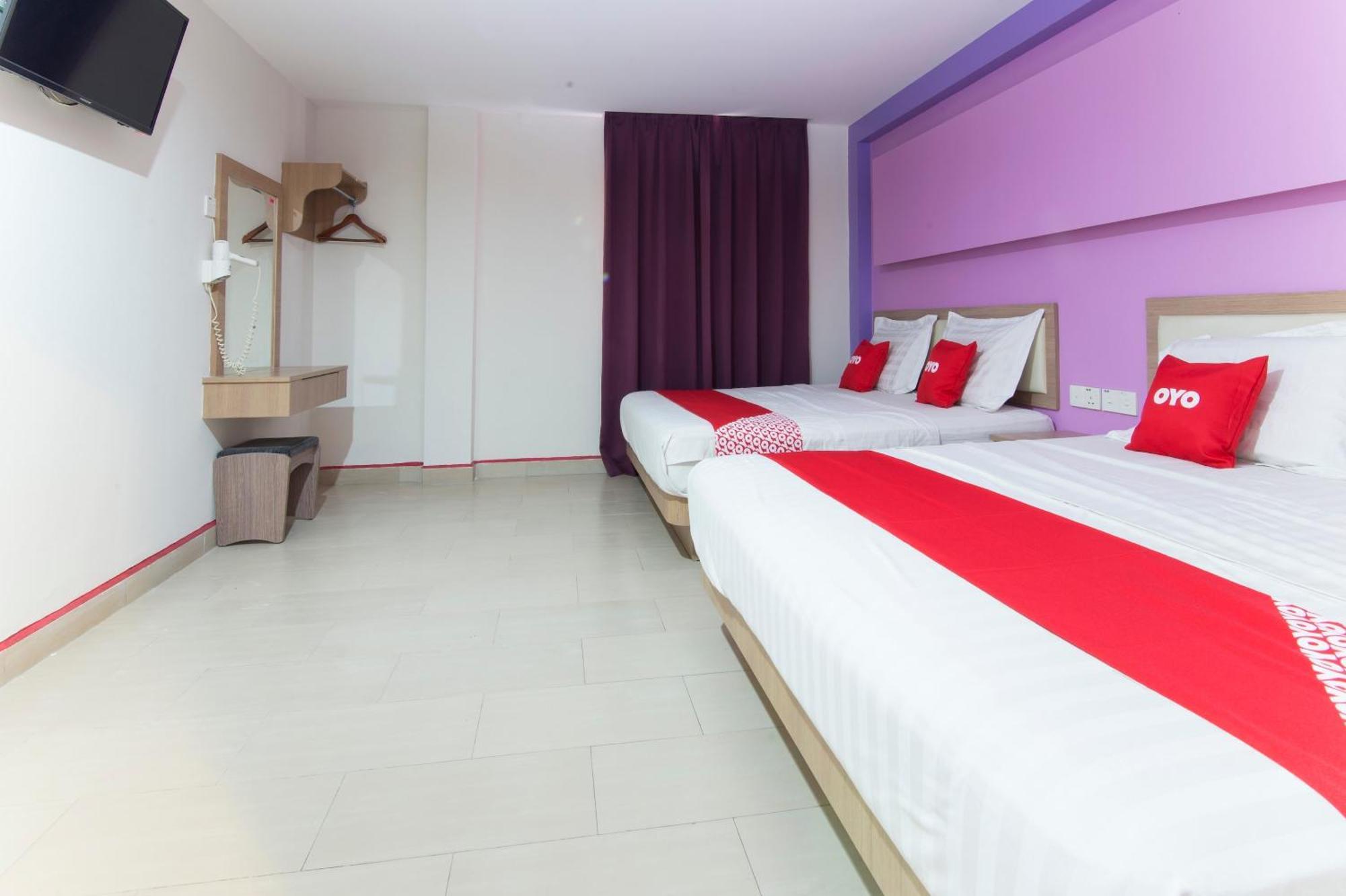Valley View Hotel Lumut Exterior foto