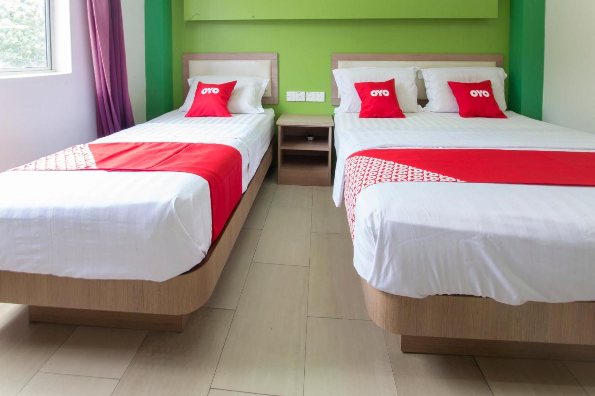 Valley View Hotel Lumut Exterior foto